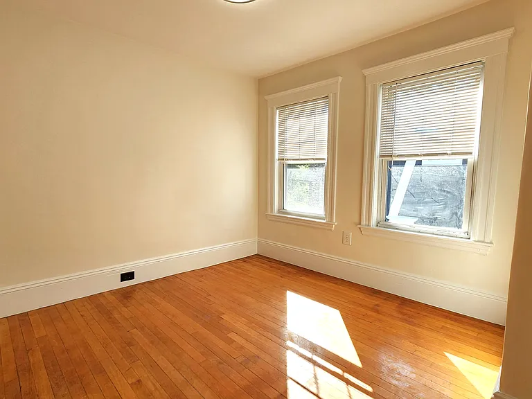 91 Piggott Rd — Photo 10