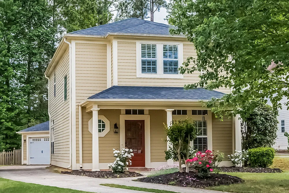 3 bed, 2.5 bath, 1512 sqft, $2,325 — Photo 1