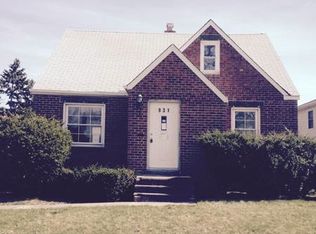 931 E 214th St, Euclid, OH 44119