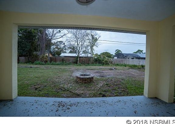 4th image of 3212 Travelers Palm Dr