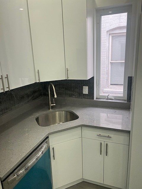 1st image of 4813 Avenue N Floor 2