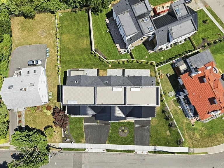 7 Algonquin Rd #1 — Photo 27