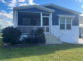 240 Ocean Reef Ln, Naples, FL 34114