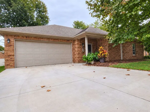 128 Kendall Dr, Danville, KY 40422