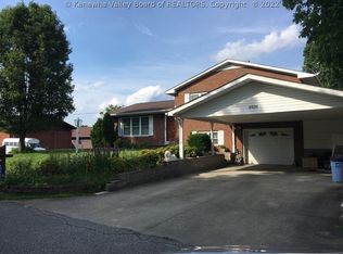5926 Wilson Dr, Huntington, WV 25705