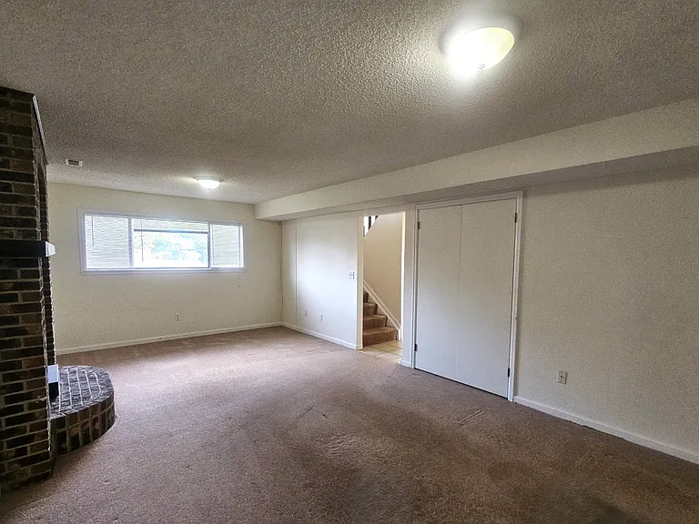 1617 Centaur Cir — Photo 11