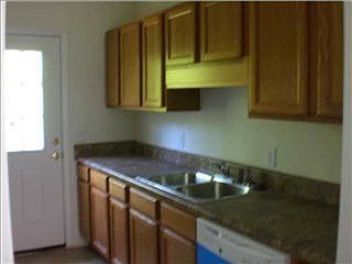 3rd image of 216 E Yonge St