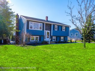 270 Cooper Rd, Red Bank, NJ 07701