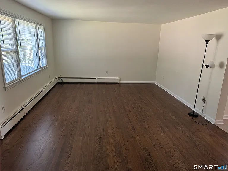 124 Spring Lake Rd — Photo 3