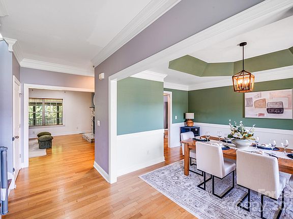 4th image of 4525 Chestwood Ct