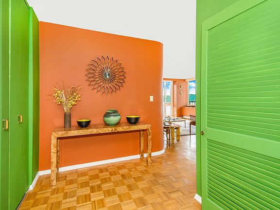 2nd image of 2521 Palisade Ave APT 7A