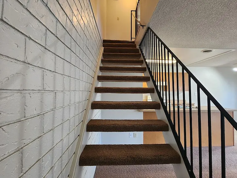 Palisade Ave - Fourplex — Photo 7
