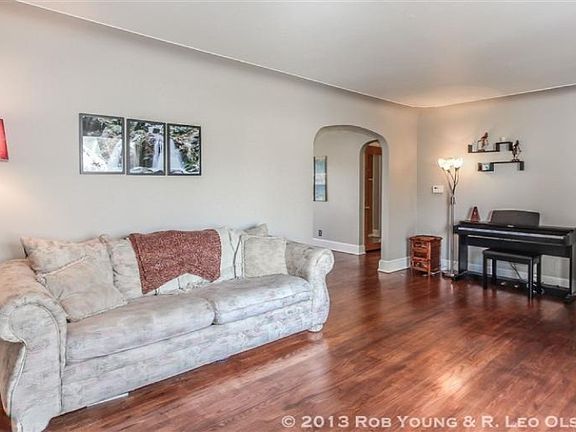 3rd image of 2872 West Ave SW