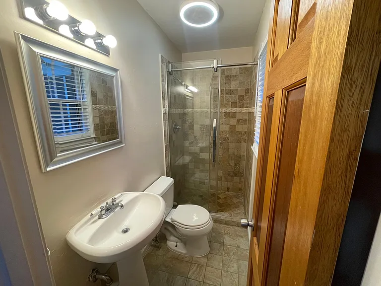 235 Corinth Ct — Photo 12