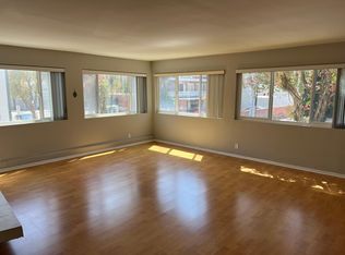 202 N Clark Dr #104, Beverly Hills, CA 90211