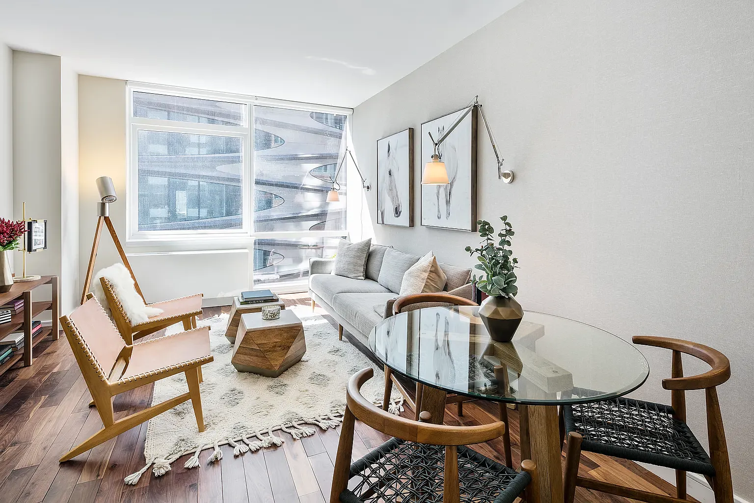 507 West 28th Street — Photo 1