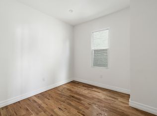 2922 Barkley Ave #B, Bronx, NY 10465