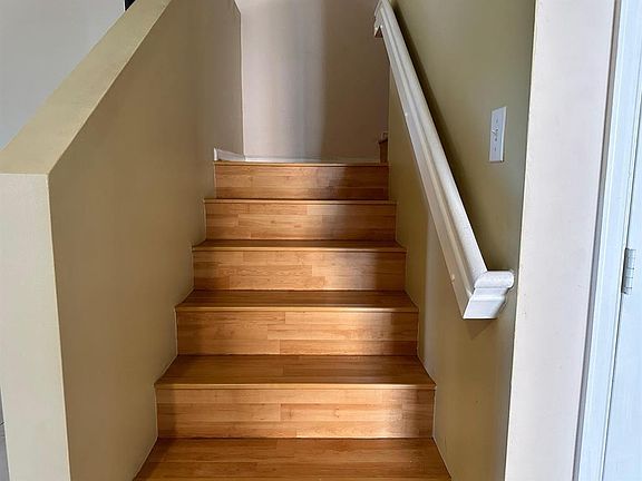 5th image of 2440 NW 99th Way