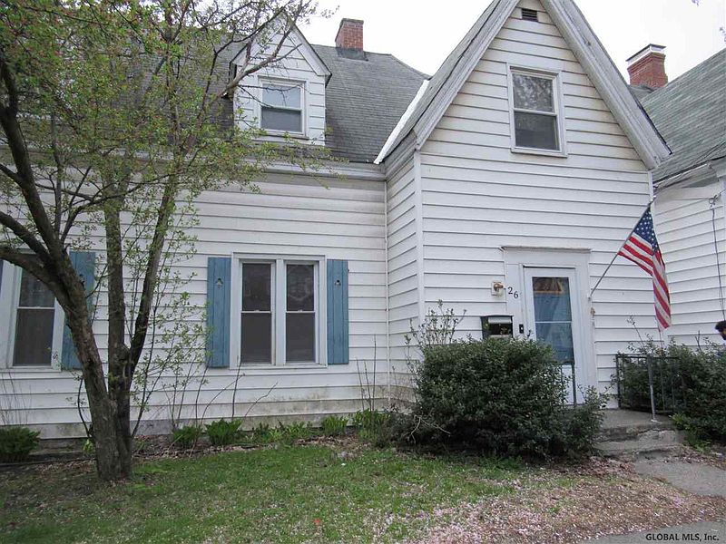 5th image of 26-28 GARNER Street