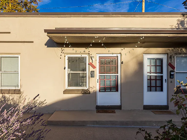 2612 Utica St — Photo 15