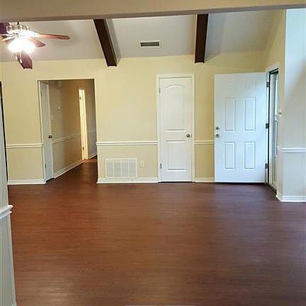 4th image of 112 Wildwood Dr
