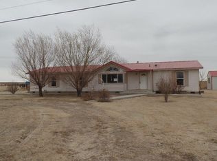 2340 W Rose Ln, Ulysses, KS 67880