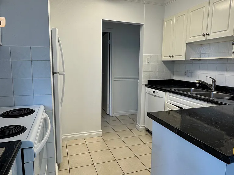 9521 Cardston Ct #1502 — Photo 7