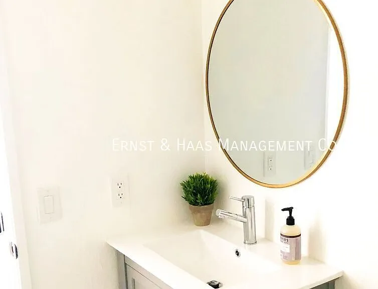 243 Temple Ave #6 — Photo 7