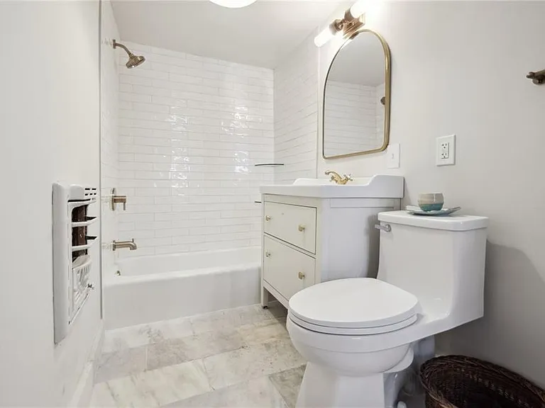 7713 Zimpel St — Photo 12