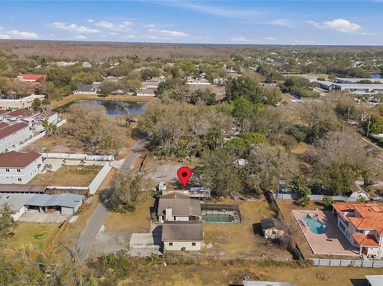 10301 Trail Ridge Ln — Photo 28