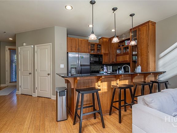 4th image of 118 Ruth Drive #310