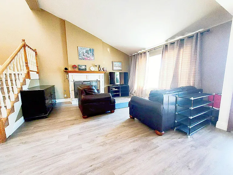 4801 Hamer Dr — Photo 5