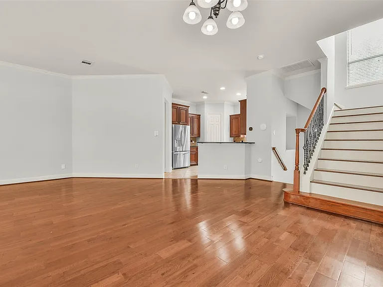 1607 W Dallas St #A — Photo 16