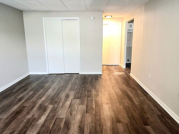 3rd image of 702 E Willow St APT 110