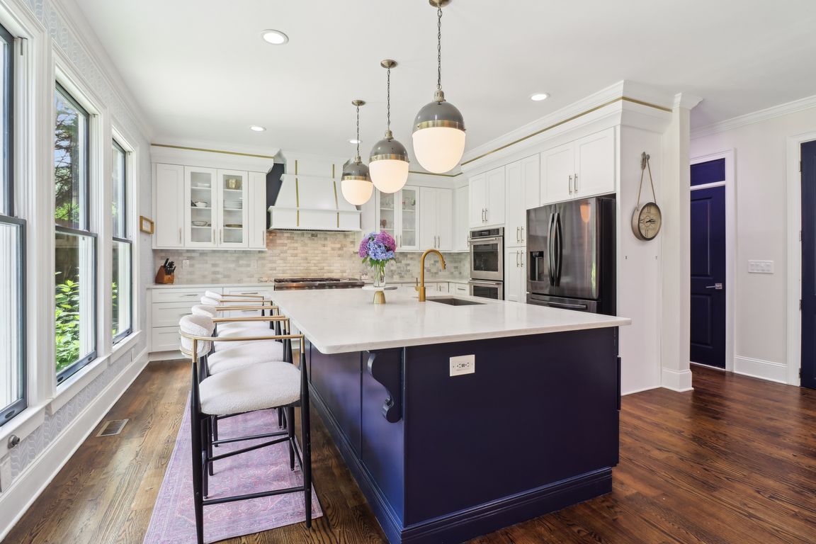 Hillcrest View Ct-2905-019.jpg
