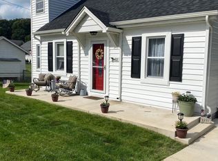 8411 Brady Ave, Bowie, MD 20720