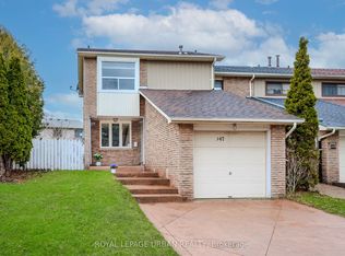 347 Braymore Blvd, Toronto, ON M1B2W6