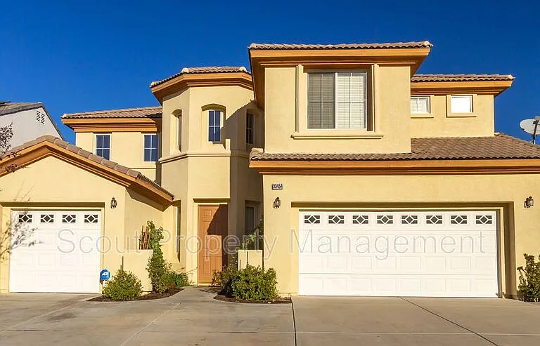 33454 Twin Hills Way — Photo 1