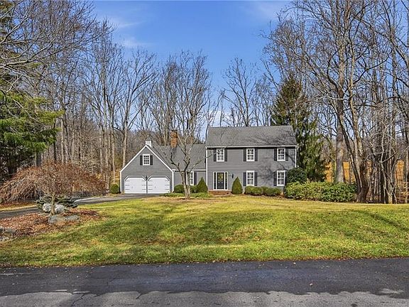 3rd image of 4938 Hackamore Rd