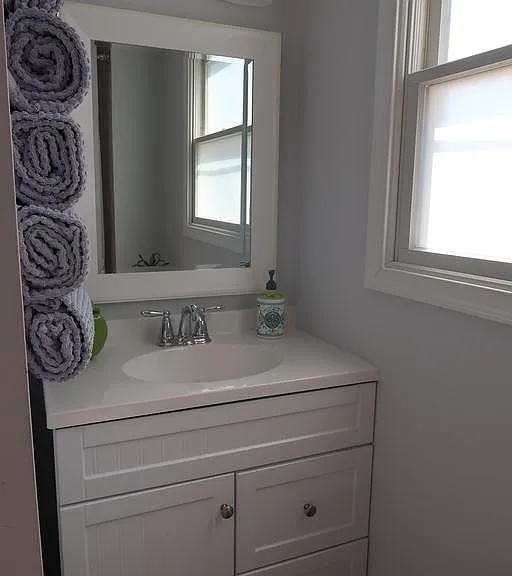 6300 Winchester Ave #2 — Photo 8