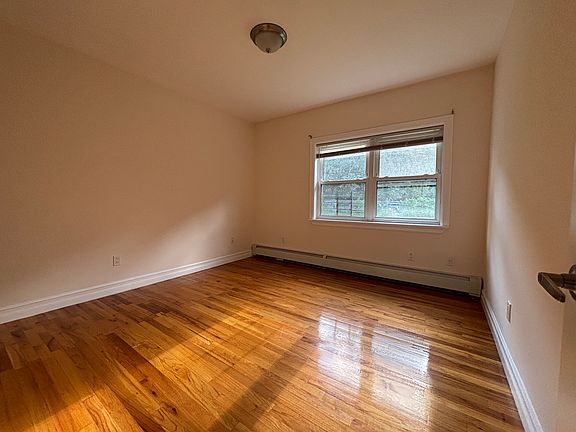 5th image of 223 W 252nd St Floor 2