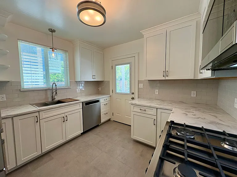 1340 Mills St #1 — Photo 5