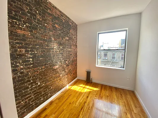 Rented by Crosstown Apartments NYC | media 46