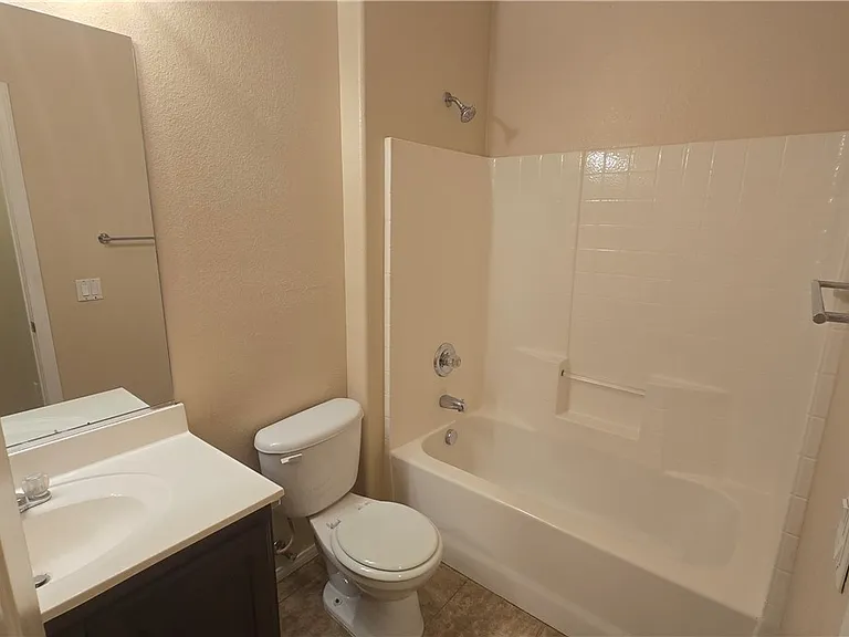 616 Bengal Bay Ave — Photo 9