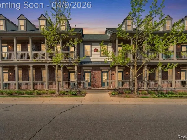 203 Jotham Ave, Auburn Hills, MI 48326