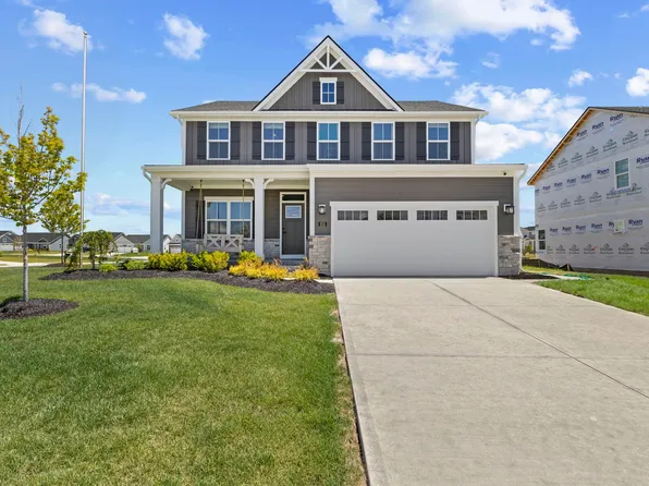 213 McNair Rd, Whiteland, IN 46184