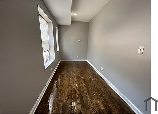 4th image of 5450 S Indiana Ave #2