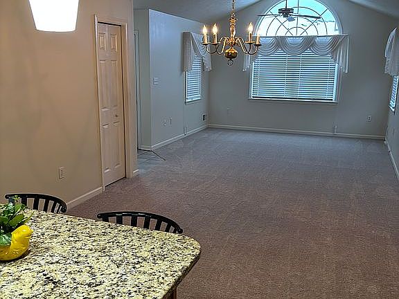 4th image of 170 Steeplechase Cir