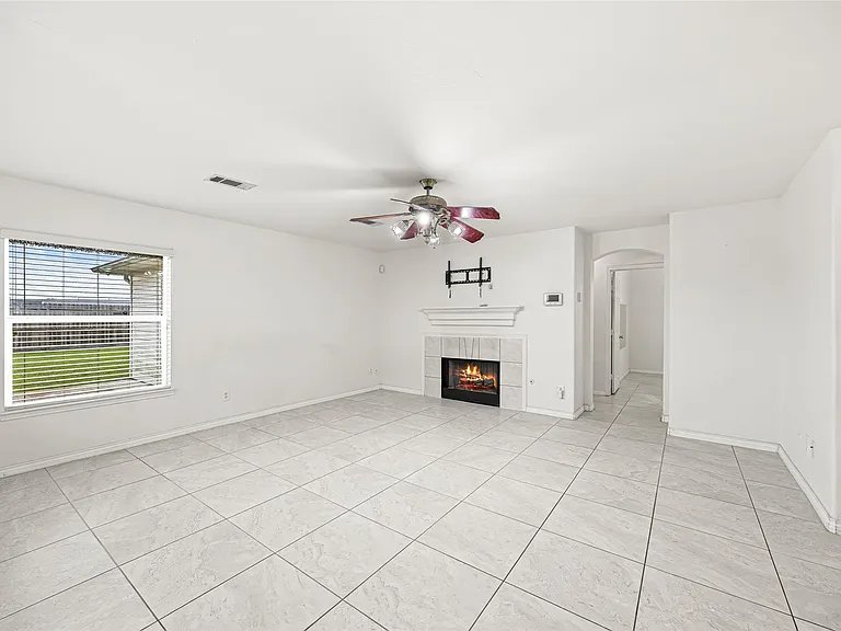 7331 Wimberly Oaks Ln — Photo 9