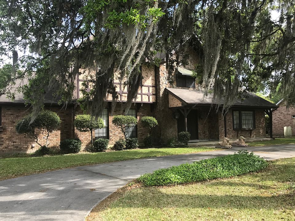 Home has Circular Driveay